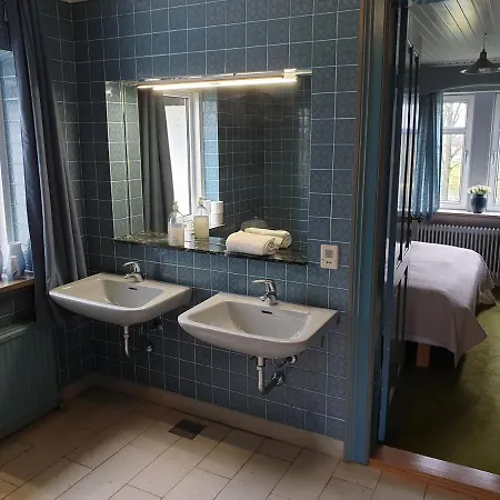 Gordinglund Manorhouse Mainbuilding Bed & Breakfast 3*